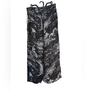 NWT Women’s Athleta gray-black-white Pantalon Cool Calm Pants Size Large